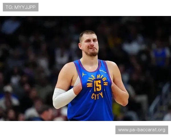 华子:约基奇表现惊艳 MVP争夺激烈 只能期待他失误 华子:约基奇表现惊艳 MVP争夺激烈 只能期待他失误